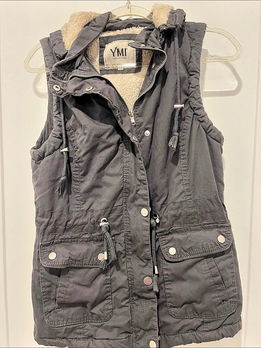 YMI Hooded Utility Vest in Gray